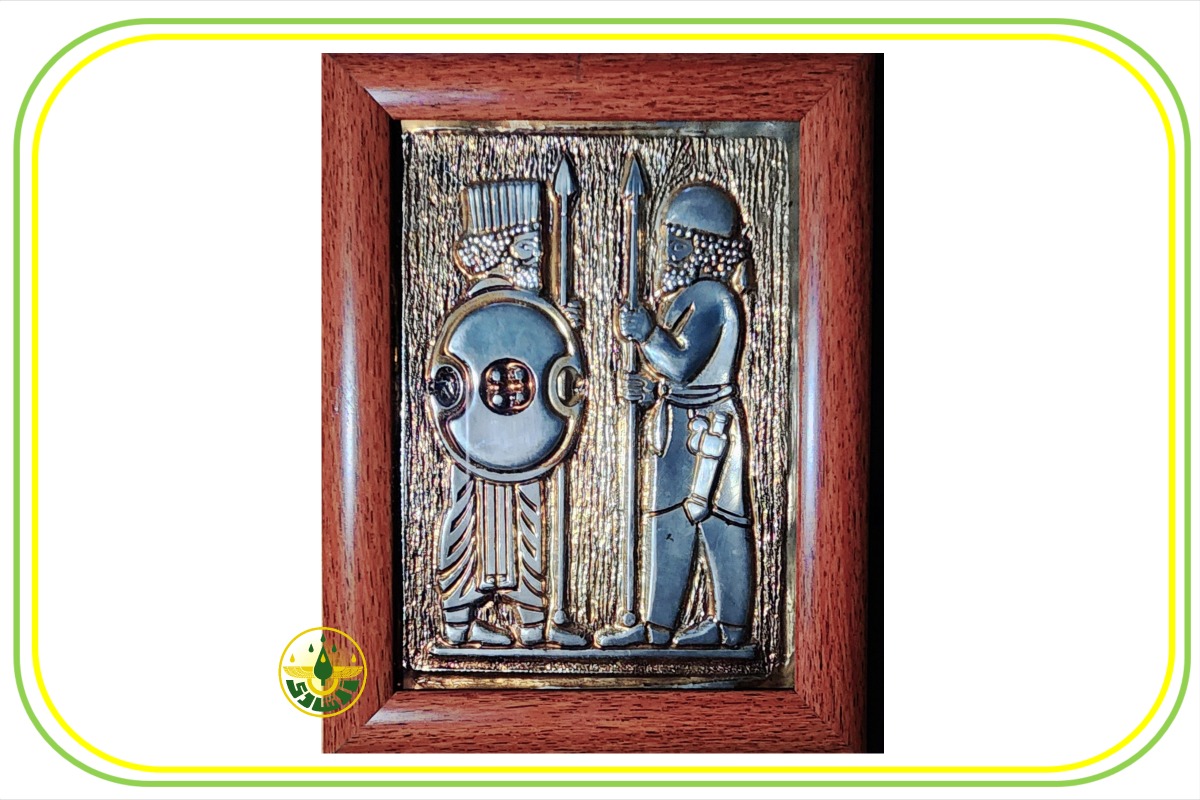 تابلو سربازان هخامنشی کوچک