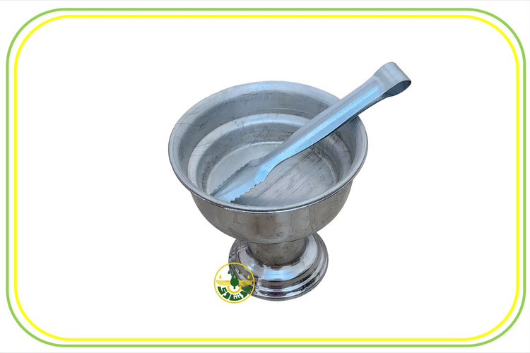 آتشدان زرتشتیان ( آپریگونی ) استیل لعابدار نقره ای با انبر سایز متوسط2